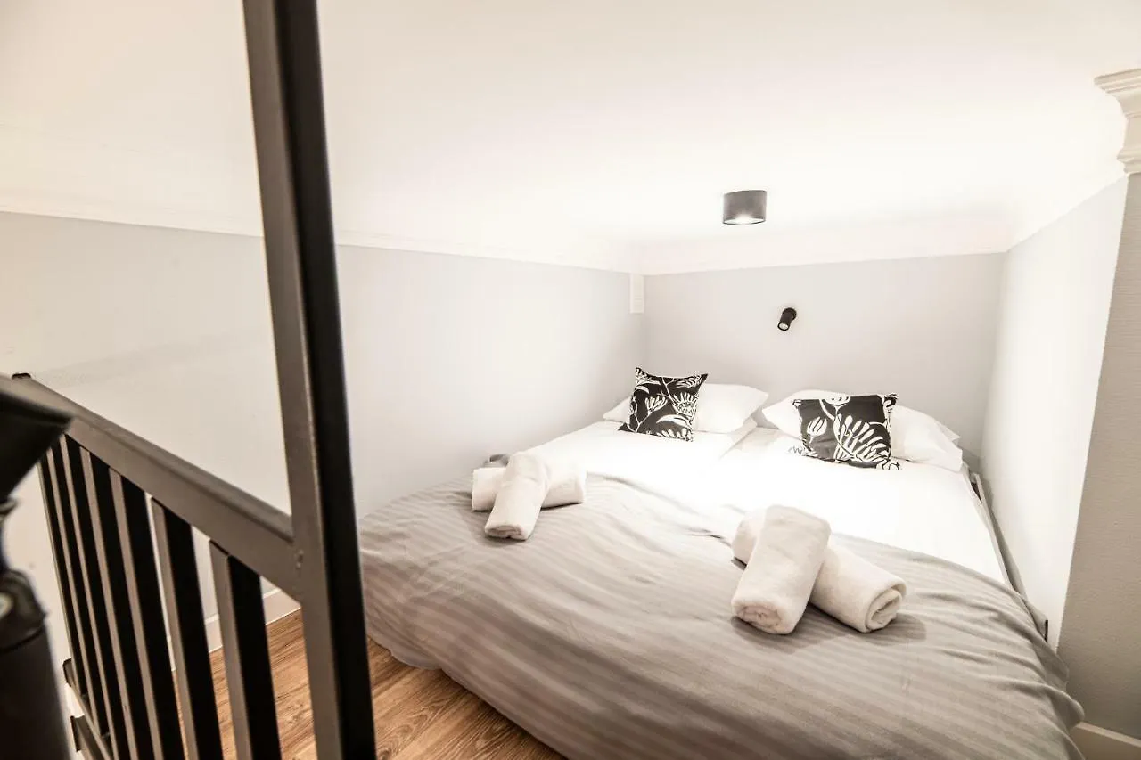 Aparthotel Lubomirskiego 23 Residence - Great Location, 10 Min To Main Square By Foot, Right Next To Main Rail And Bus Station Krakov