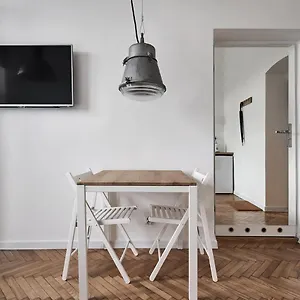 Laiko Aparthotel