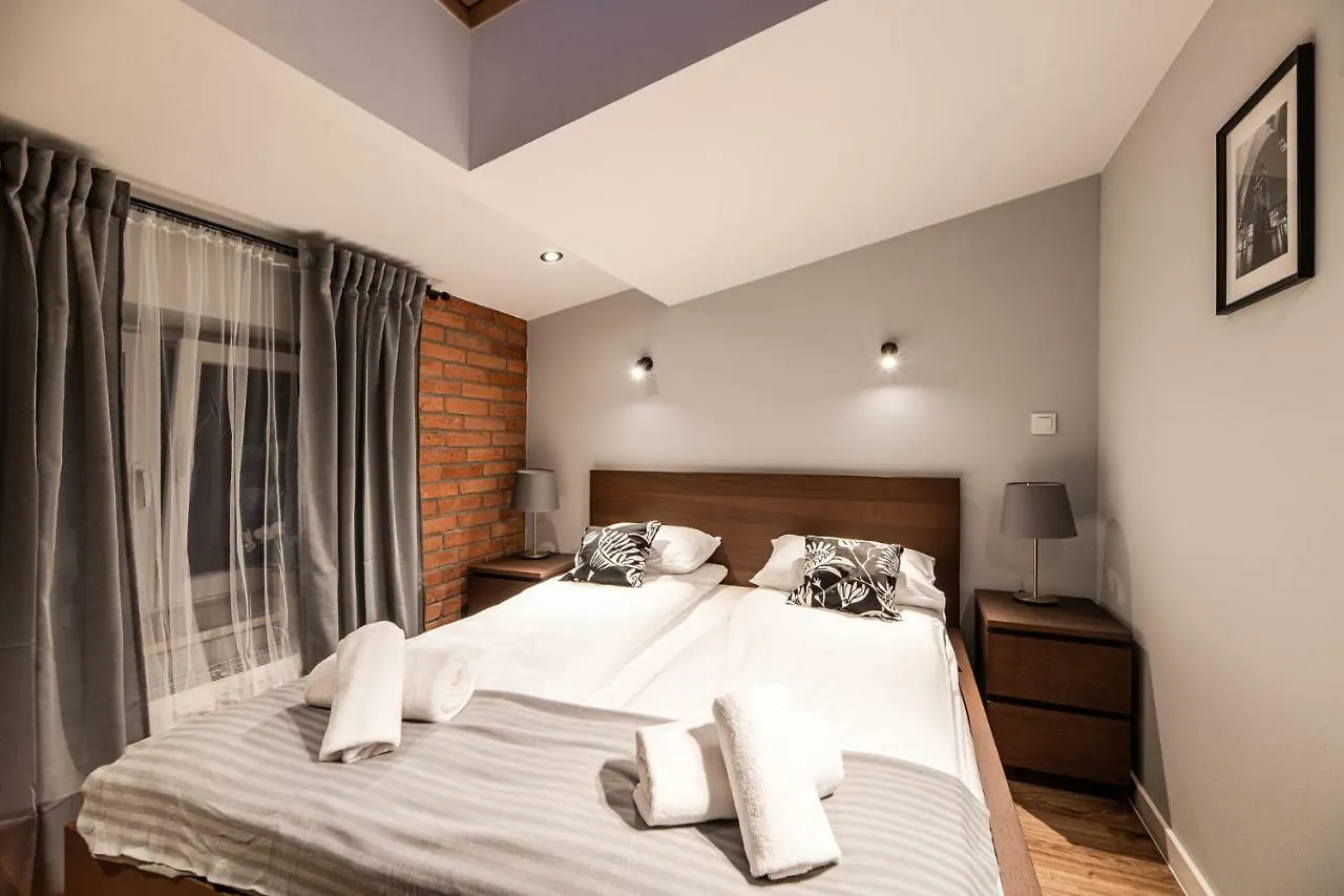 Lubomirskiego 23 Residence - Great Location, 10 Min To Main Square By Foot, Right Next To Main Rail And Bus Station Cracovie Appart hôtel