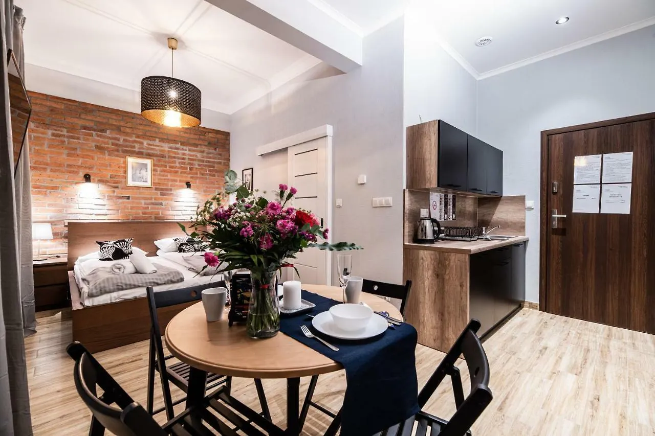 Lubomirskiego 23 Residence - Great Location, 10 Min To Main Square By Foot, Right Next To Main Rail And Bus Station Cracovie 0*,